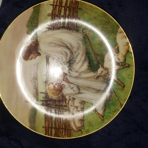 Cicely Barker Plates - Picture 3 of 8